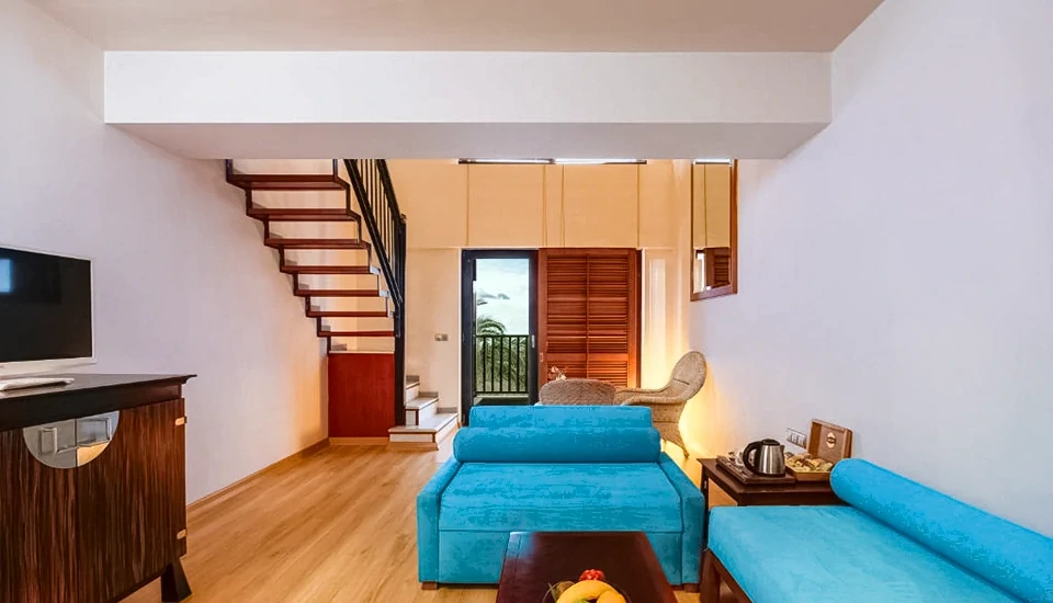 هتل آکوا ورد بلک آنتالیا